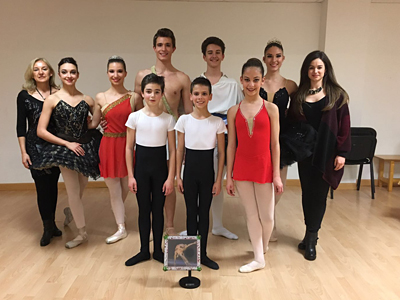 El Joven Ballet del Pirineo, culmina su participación en el “Concurso Internacional Ciudad de Torrelavega”, con ocho finalistas, una actuación de record dado el alto nivel de este concurso, especializado en Solistas de Ballet Clásico y de claro corte profesional.