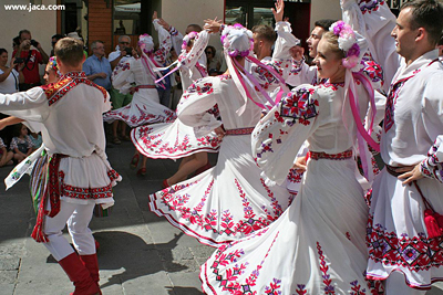 Comienzan los preparativos de la 50 edición del Festival Folklórico de los Pirineos