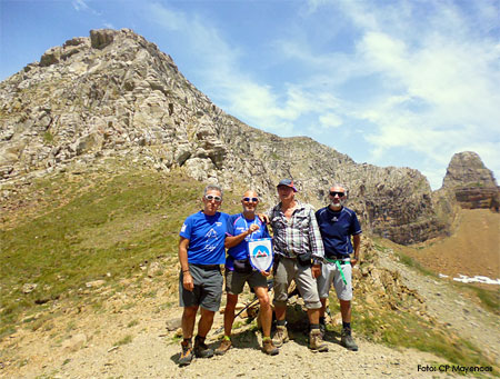 El Club Pirineísta Mayencos une el Valle de Tena con el del Aragón 