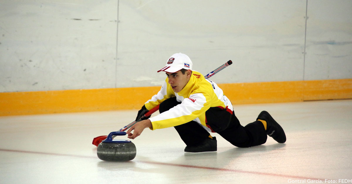 A partir de este viernes 13 el Palacio de Hielo de Jaca será la sede del Campeonato de España dobles mixto de curling, organizado por la Federación Española de Deportes de Hielo, con 15 parejas procedentes de todos los puntos de la península. Los partidos del sábado y el domingo podrán seguirse por streaming en el canal Youtube de la FEDH. 