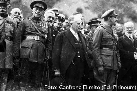 Finalmente, el 18 de julio se inaugura oficialmente la Estación Internacional con la presencia de Alfonso XIII y el presidente de la República francesa, Gaston Doumergue