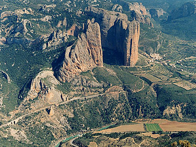 Mallos de Riglos