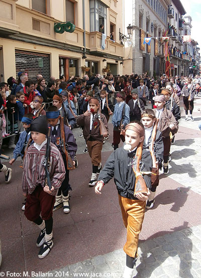 Desfile del Primer Viernes de Mayo en Jaca