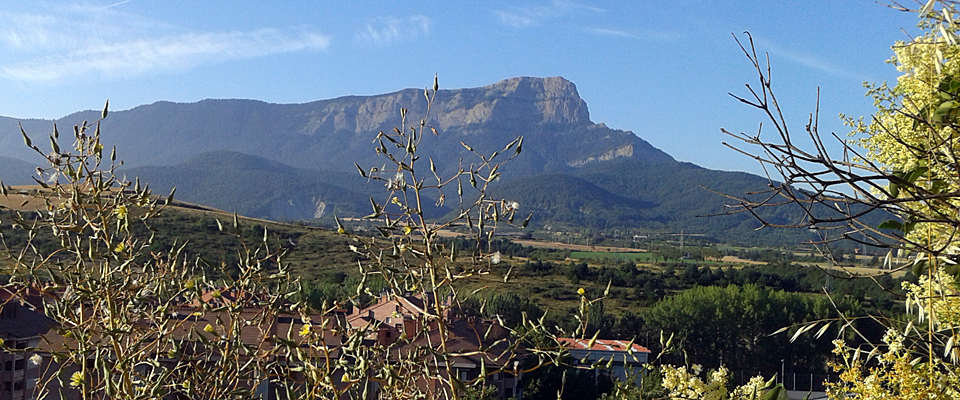 Vista panorámica desde la Peña Oroel - Jaca - Pirineos