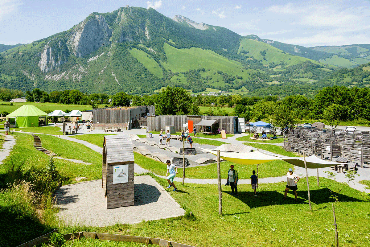 Espace Ludopia: juegos para niños y adultos en el Valle de Aspe (Pirineos) 