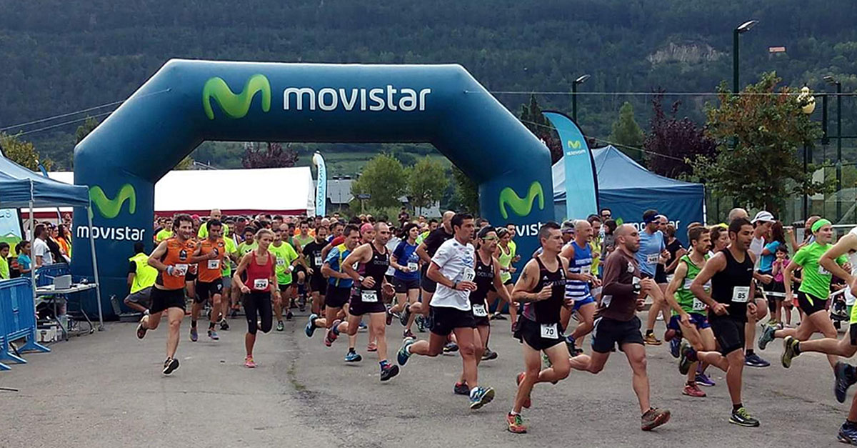 Villanúa acoge la XII Subida a la Fuente El Paco, una prueba que se ha convertido en un clásico de la agenda deportiva de La Jacetania, ideal para iniciarse en las carreras de montaña. Organizada por Turismo Villanúa, con la colaboración del Club Atletismo El Juncaral, la prueba contará con cerca de 300 corredores, de todas las edades.