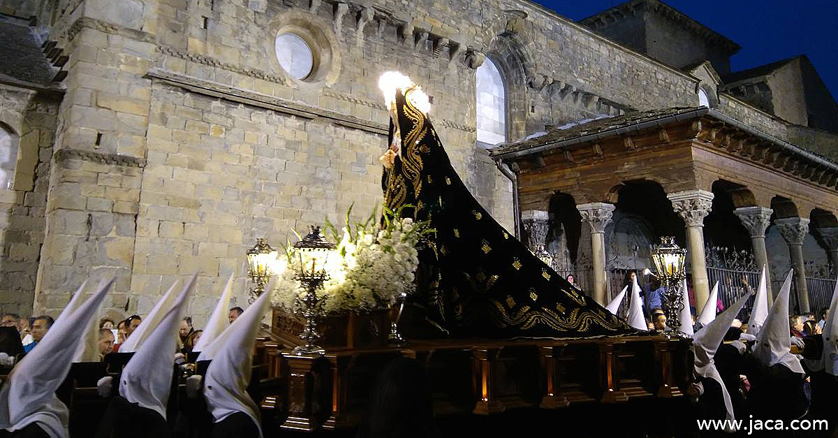 La Semana Santa de Jaca: Hermandad de la Soledad de Nuestra Señora.