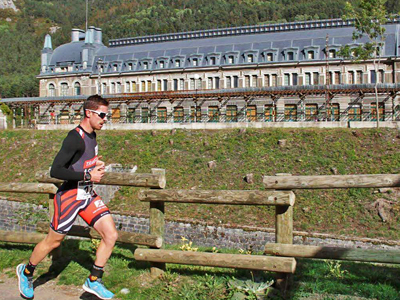 Tras la exitosa duodécima edición de la Canfranc Canfranc, con récord de inscritos y tiempos, el running sigue siendo protagonista con el II Duatlón de Canfranc, el Kilómetro Vertical de Canfranc y la Media Maratón de Castiello.