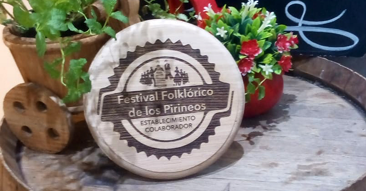 El Festival Folklórico de los Pirineos no es solamente música y folklore sino que incluye también gastronomía que en esta 50 edición se agrupará en la propuesta “Cocinas del Mundo, el Festival en tu plato” y que se podrá degustar del 29 de julio al 4 de agosto. 