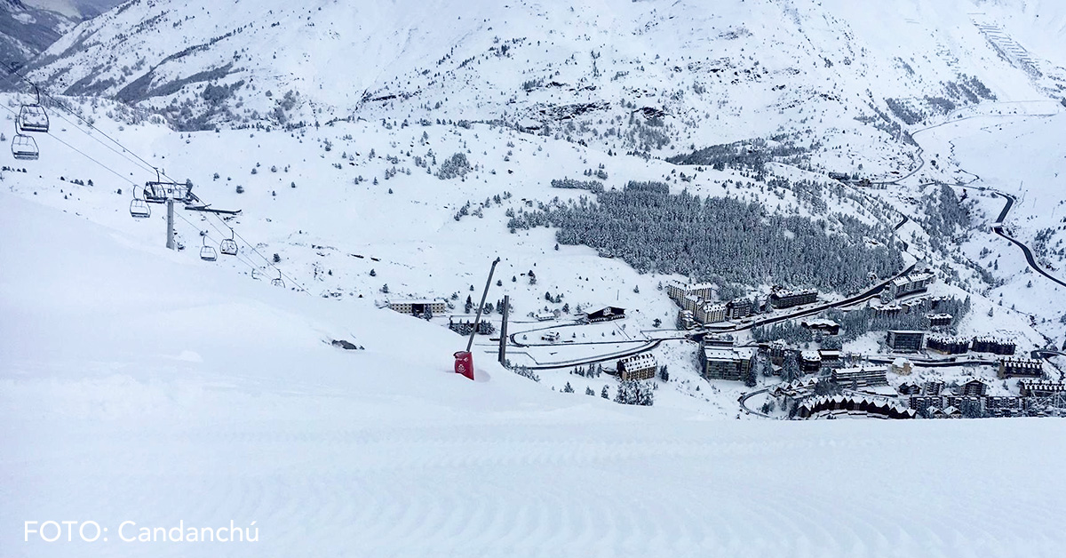 CANDANCHÚ.
Panticosa y Candanchú, así como los espacios nórdicos —del entorno de Jaca— donde practicar esquí de fondo o raquetas, es de esperar que también inicien su actividad en próximas fechas.