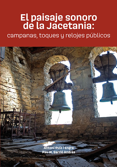 Las campanas de la Jacetania (algunas datadas en los siglos XIV y XV) que se estudian exhaustivamente en el libro de Antoni Ruiz i Engra y Pau M. Sarrió Andrés son en muchos casos protagonistas indiscutibles. Pero este trabajo que además ofrece un exhaustivo catálogo de imágenes, advocaciones y tipografías incorpora también los relojes públicos, en su mayoría históricos relojes de herrero, y estudia algunos de sus constructores. Los toques, por su parte, tienen un papel relevante en el libro que pone de relieve un patrimonio inmaterial que permanece vivo gracias al compromiso de los habitantes de la Jacetania.