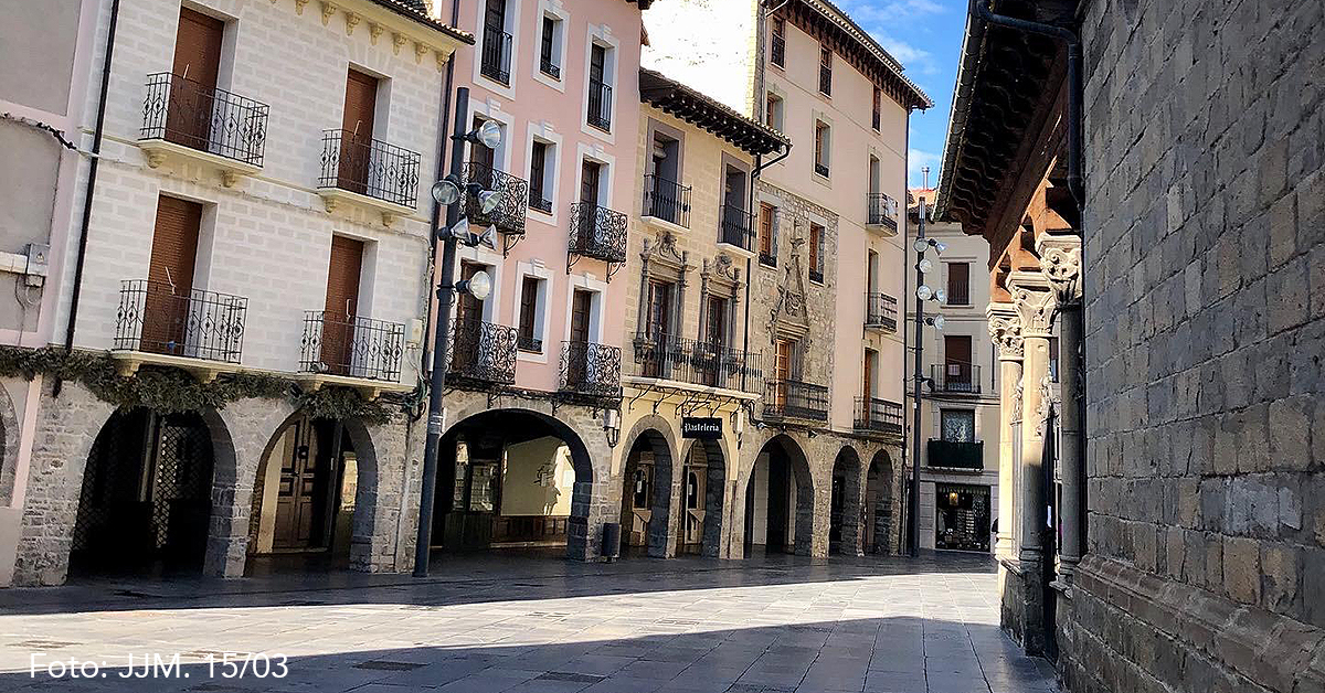 En esta página iremos incorporando los diferentes anuncios y noticias relacionadas con las afecciones en servicios y actividades de Jaca y la Jacetania por la alerta por coronavirus. Gracias a todos por vuestra colaboración, podéis contactarnos en contacto@pirineum.es