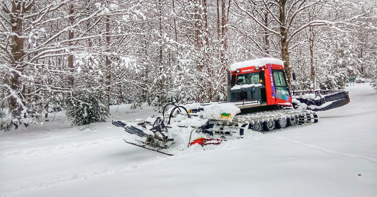 Los amantes del esquí de fondo y raquetas de nieve ya pueden disfrutar de los espacios nórdicos de Linza y Gabardito que abren este sábado 12 de diciembre que junto con las estaciones de Llanos del Hospital, Pineta y Balneario de Panticosa, ofrecen más de 20 km en el Pirineo aragonés. 