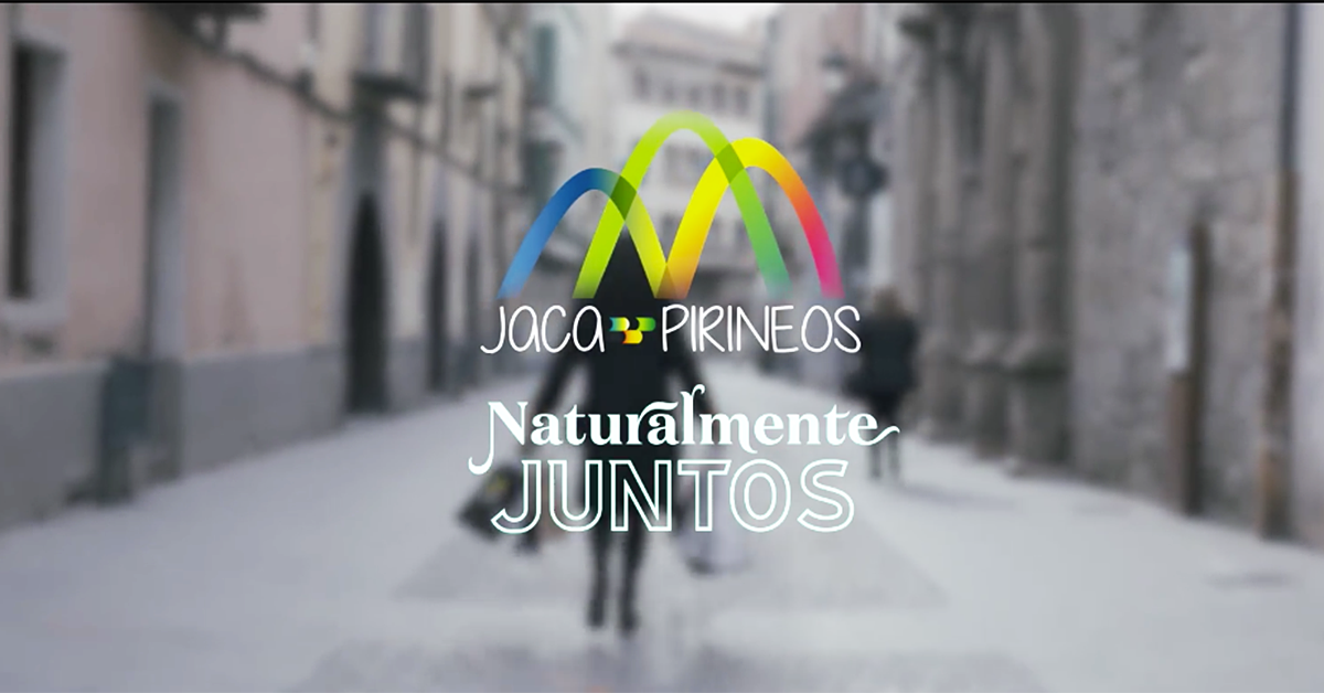 Potenciar el consumo responsable y seguro en los establecimientos de Jaca, apoyando al empresario local, es el objetivo de la nueva campaña de promoción que, bajo el título "Jaca Pirineos, naturalmente juntos" ha presentado hoy el Ayuntamiento de Jaca.