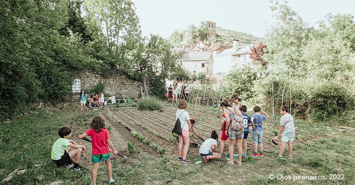 Las III Jornadas Cultivando en Autonomía – Villa de Borau tendrán lugar en junio y octubre y apuestan por experiencias de iniciación al ecoturismo y la creatividad con un trasfondo medioambiental. Las jornadas de primavera serán los próximos 10 y 11 de junto y las de otoño, los días 30 de septiembre y 1 de octubre. 