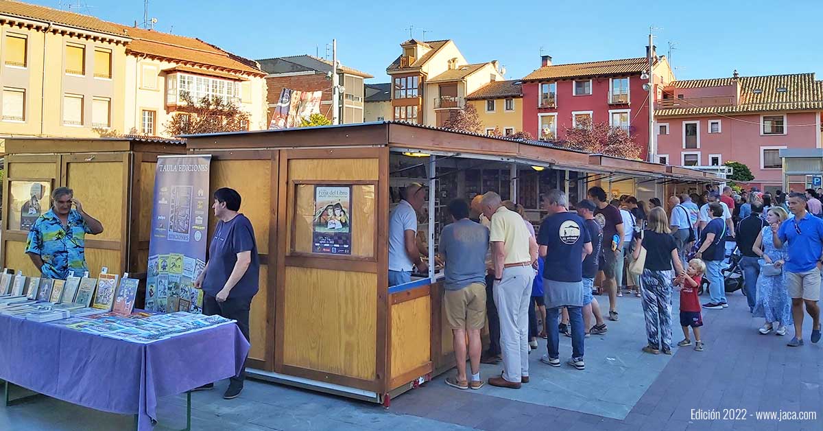 La Feria del libro de Jaca, que llega este año a su vigésimo cuarta edición, es una cita consolidada del verano de Jaca. Más de 21 casetas de editoriales y librerías y autores de prestigio para cinco días dedicados a los libros y la cultura. Autores como Luz Gabás (Premio Planeta 2022), Francisco Ferrer Lerín, Fran Lucas, Domingo Buesa o Pilar Clau participaran en el extenso programa previsto para esta cita literaria.