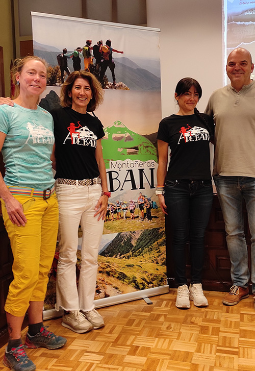 El evento, que llega a su sexta edición, tendrá lugar del 21 al 23 de octubre y tiene como objetivo dar protagonismo a la mujer en el ámbito montañero y natural. Contará con representantes femeninas del alpinismo y el deporte de montaña, así como actividades, talleres y propuestas para todos. Un fin de semana para contagiar la pasión montañera.