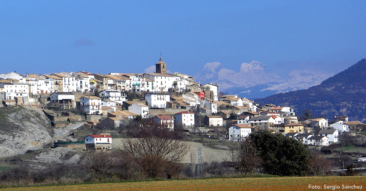 La primera parte de ArteSonado 2024 tendrá lugar del 24 al 26 de mayo en Berdún (Jacetania). El Festival de Arte y Música de Berdún, con un completo programa de actividades culturales, está organizado por el Ayuntamiento de la Canal de Berdún y La Chaminera, con la colaboración de la Comarca de la Jacetania y DPH.