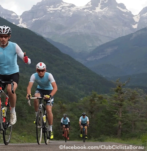 Cada primer sábado de junio, Borau (Jacetania) se convierte en epicentro de uno de los eventos ciclistas más auténticos de los Pirineos: La Isolé, un fin de semana completo en lo deportivo y cultural.