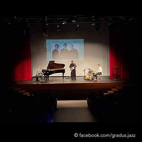 El primero estará protagonizado por "Gradus Jazz", formación representativa de la escena jazzística contemporánea y pionero en la fusión del jazz y el folklore aragonés y tendra lugar el sábado 14 de marzo.